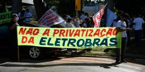 Ciro Gomes: "Se privatizar, eu tomo de volta", diz sobre Eletrobras